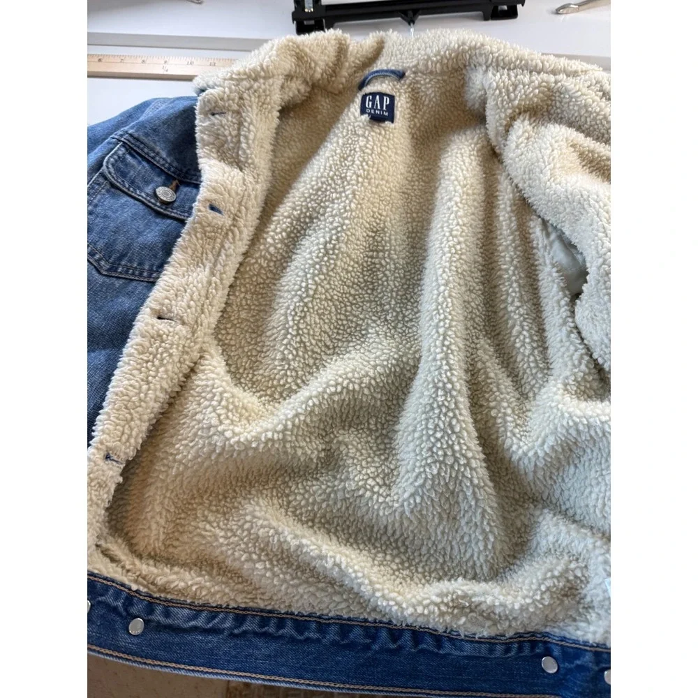 GAP Denim Sherpa Lined Womens Jean Trucker Snap Jacket Retro Size‎ Small